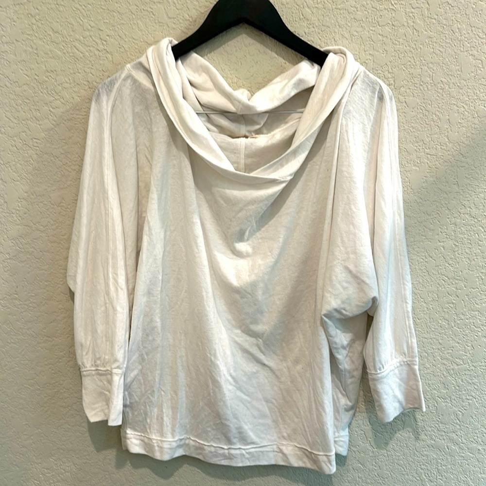 We the free small white t shirt